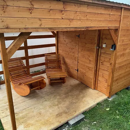 Chalupa Lenora * Lenora